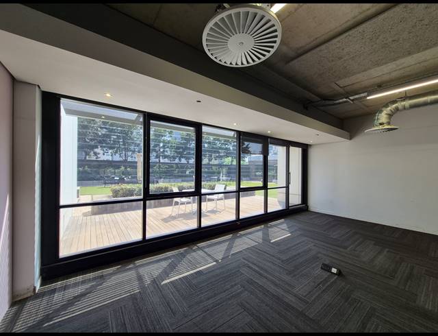 381M² OFFICE TO LET IN SANDTON CENTRAL